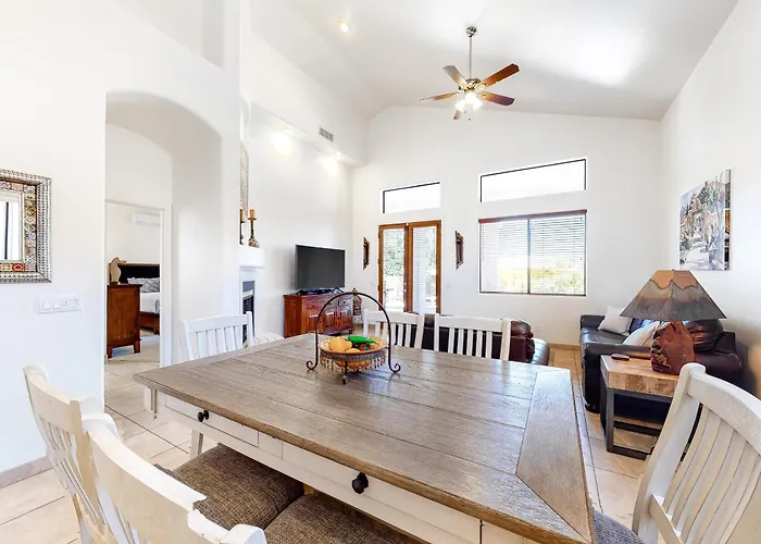 La Paloma Executive